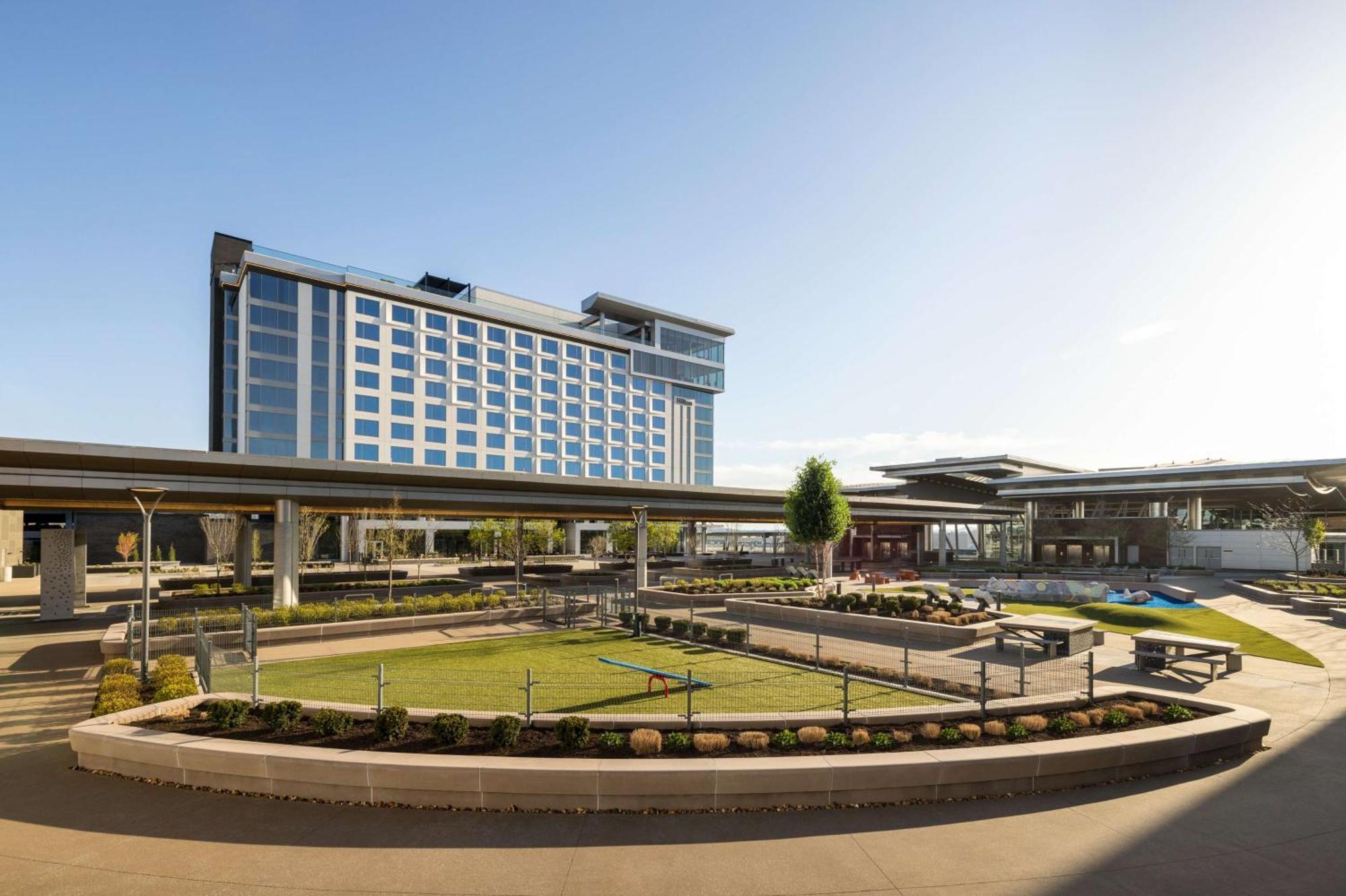 Hilton Bna Nashville Airport Terminal 외부 사진